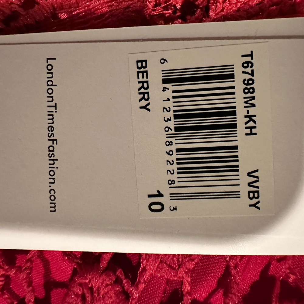 London Times Berry Floral Lace Midi Dress - Picture 4 of 5